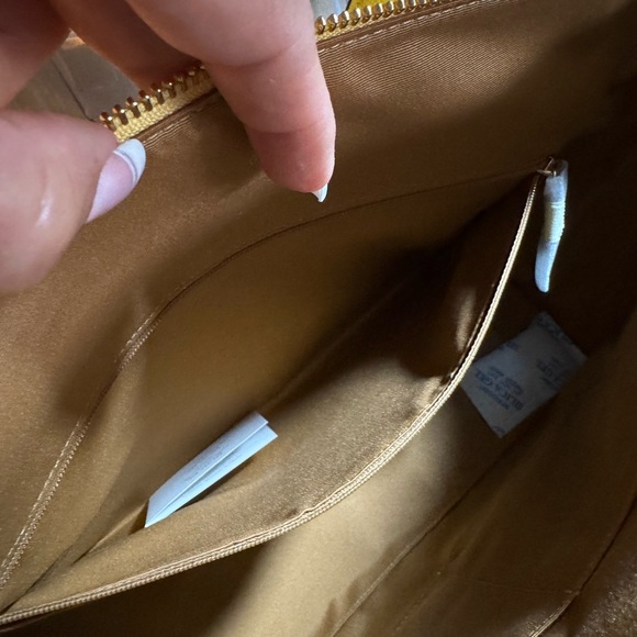 Authentic Coach Yellow Tote! - Picture 7 of 10